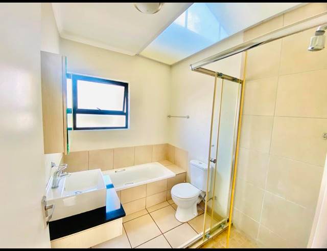 2 BEDROOM APARTMENT FOR SALE IN BEVERLEY